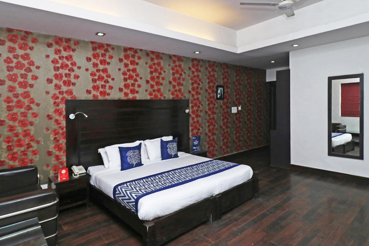 Hotel Chalet Neu-Delhi Exterior foto