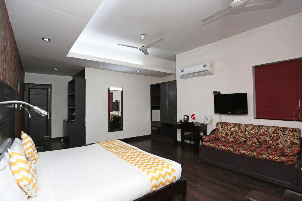 Hotel Chalet Neu-Delhi Exterior foto