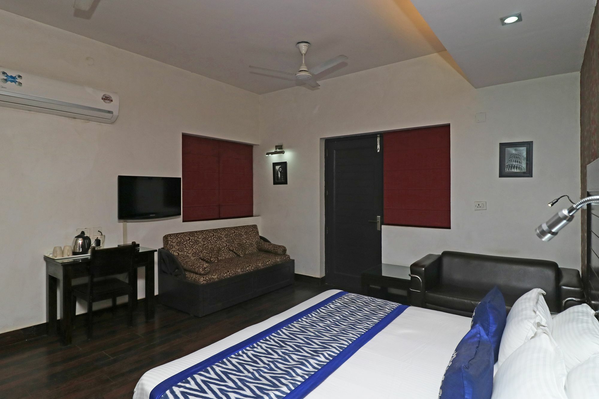 Hotel Chalet Neu-Delhi Exterior foto